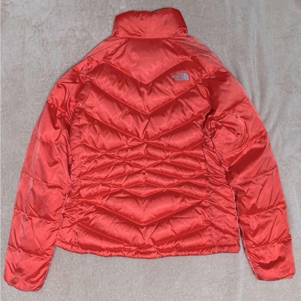 The North Face Puffer Coat - Picture 3 of 13